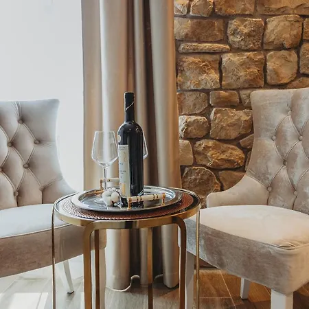 Four Elements - Fire & Air Apartament