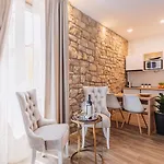 Four Elements - Fire & Air Apartman *