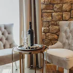 Four Elements - Fire & Air Apartman